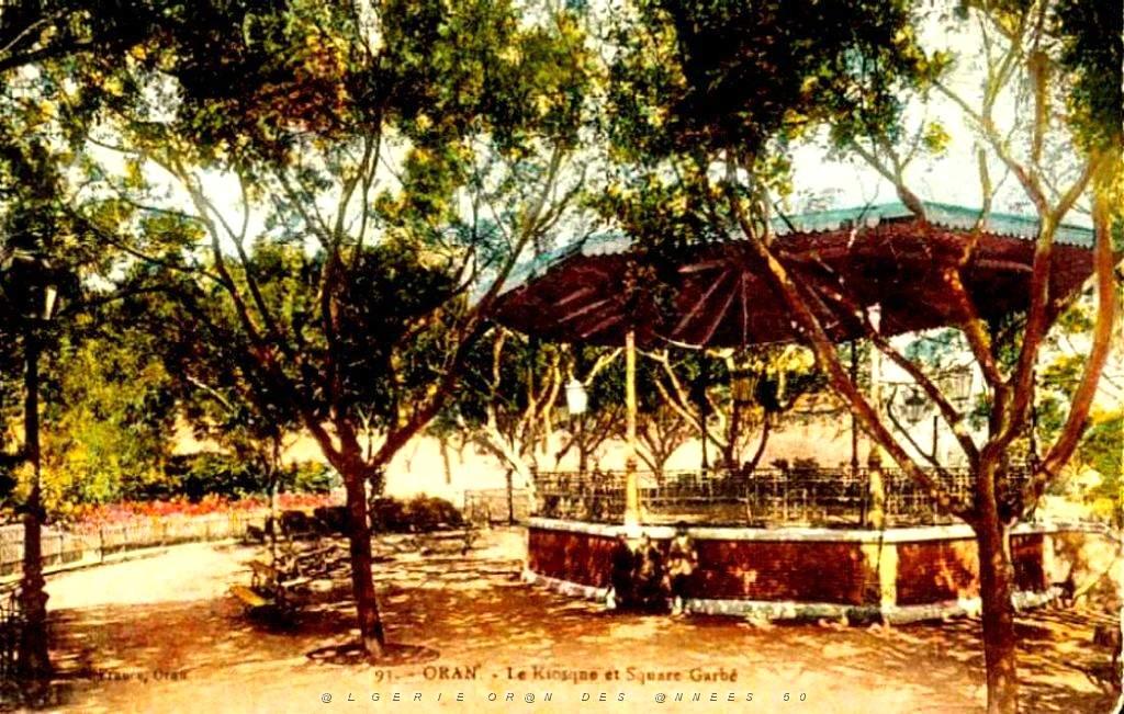 Oran- Kiosque Square Garbe 02.jpg